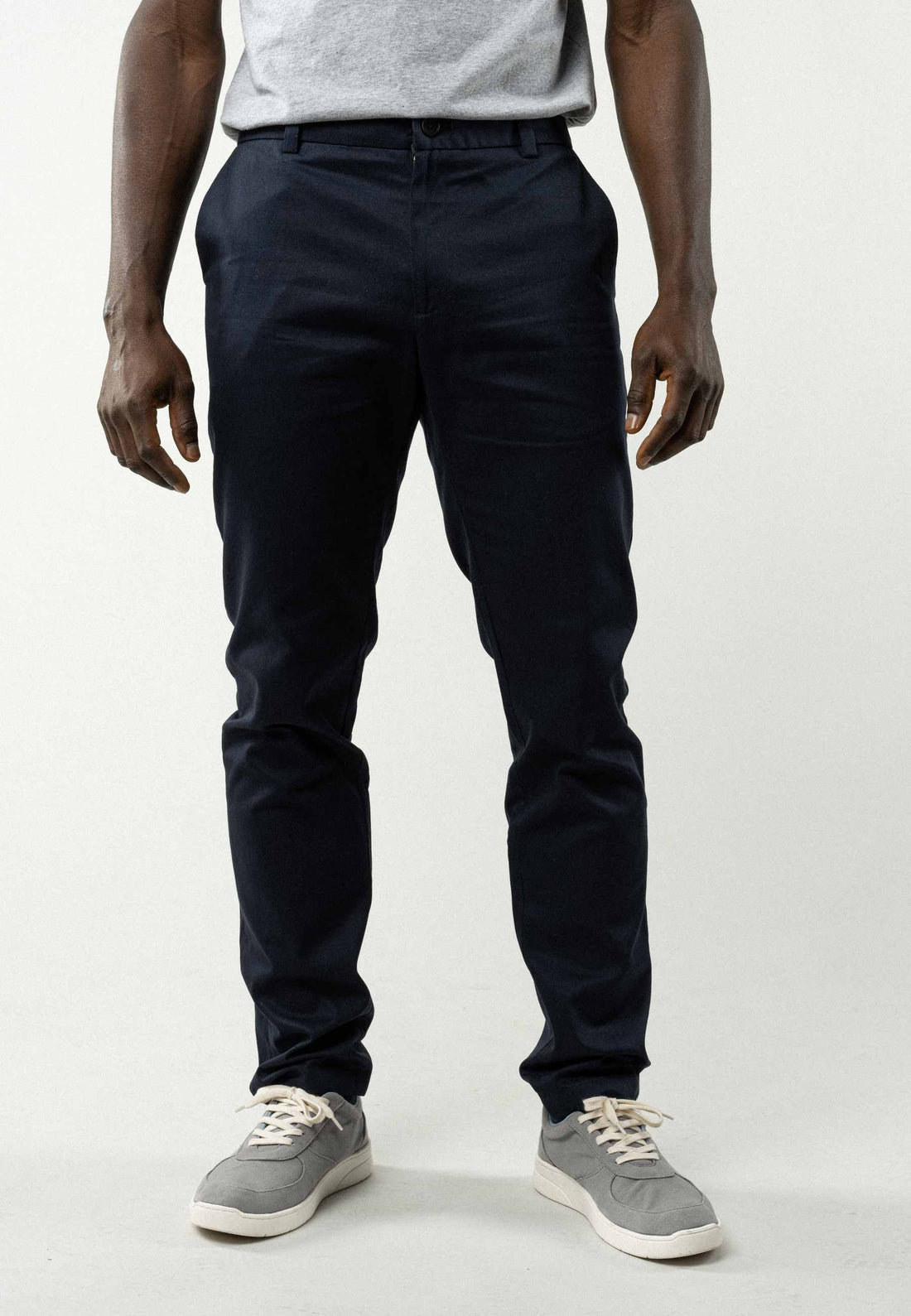 Chinohose mit normaler Passform POOJA